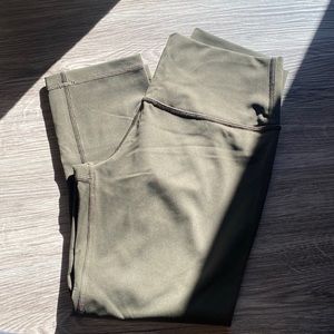 Lulu Align High Rise Cropped Leggings